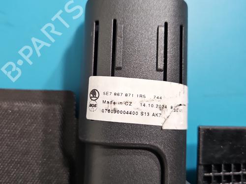 Cargo separator SKODA OCTAVIA IV Combi (NX5, PV5) | BP38151335I36 - Image 7