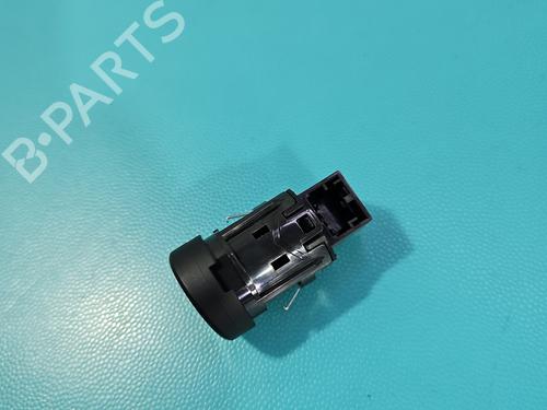 Switch SKODA OCTAVIA IV Combi (NX5, PV5) 2.0 TDi | BP37845639I30 - Image 4