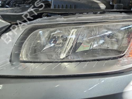 Left headlight VOLVO V70 III (135) D4 | BP37847590C28 - Image 2