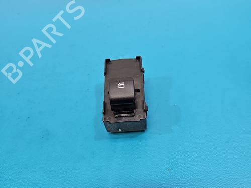 Switch HYUNDAI ELANTRA VII Saloon (CN7) 1.6 | BP39720413I30 - Image 2
