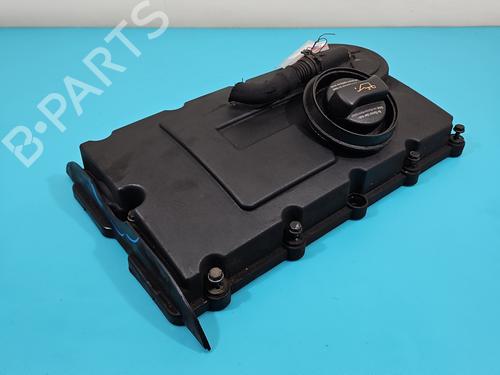 Used Valve cover Valve cover 38123125 38123125