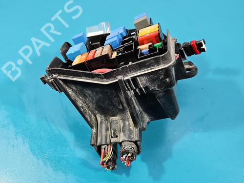 Fuse box DACIA LODGY (JS_) 1.6 LPG (JSAV) | BP38000355E1 - Image 5