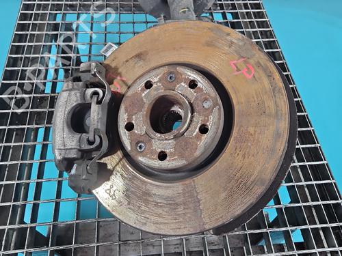 Used Left front steering knuckle Left front steering knuckle 38141715 38141715