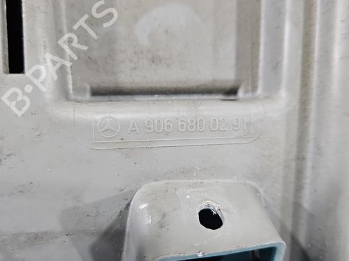 Cup/Object holder VW CRAFTER 30-35 Bus (2E_) 2.0 TDI | BP38125951I37 - Image 3