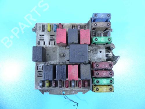 Fuse box FIAT STILO Multi Wagon (192_) 1.9 JTD | BP37895150E1 - Image 2