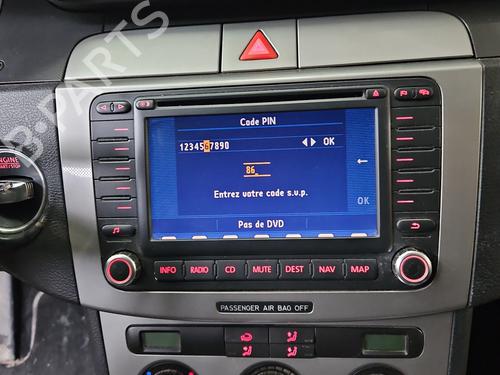 radio-vw-passat-b6-3c2-2005-2006-2007-2008-2009-2010-2011-37824632 main image