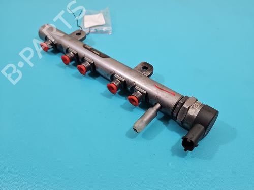 Used Injection rail Injection rail 38134276 38134276