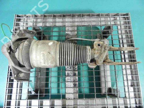 Used Right front shock absorber Right front shock absorber VW TOUAREG (7LA, 7L6, 7L7) 5.0 V10 TDI (313 hp) 37885332 37885332