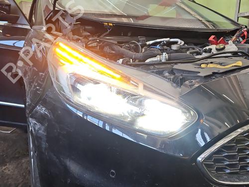 lyskaster-hyre-ford-s-max-cj-wa6-2015-38139925 main image