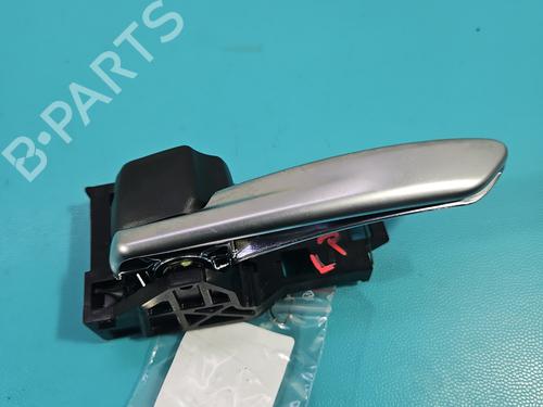 front-left-interior-door-handle-toyota-corolla-saloon-_e21_-2019-37854499 main image