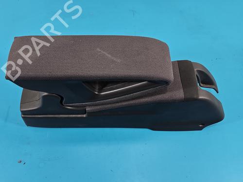 Used Armrest / Center console Armrest / Center console 37824751 37824751
