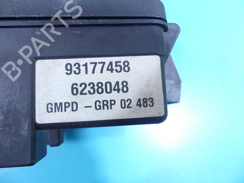 Fuse box OPEL VECTRA C (Z02) | BP37805783E1 - Image 6