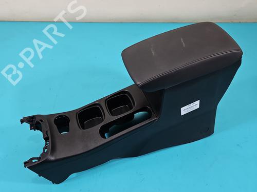 armrest-center-console-suzuki-sx4-s-cross-jy-2013-37816310 main image