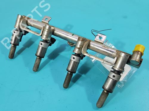 Used Injector Injector PEUGEOT 3008 II SUV (MC_, MR_, MJ_, M4_) Hybrid4 (M45GBU) (299 hp) 38151166 38151166