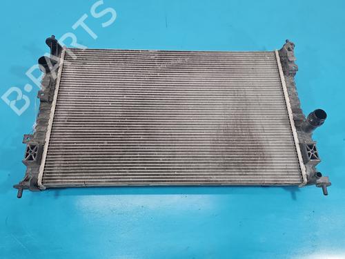 Used Water radiator Water radiator 37837959 37837959