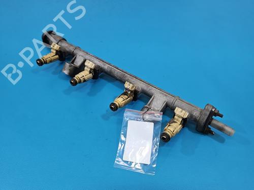 Used Injector Injector HYUNDAI TUCSON (JM) [2004-2019] 40006575 40006575