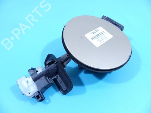 fuel-flap-volvo-v40-hatchback-525-2012-2013-2014-2015-2016-2017-2018-2019-37891223 main image
