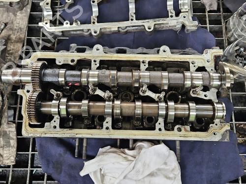 Used Cylinder head Cylinder head 37813212 37813212