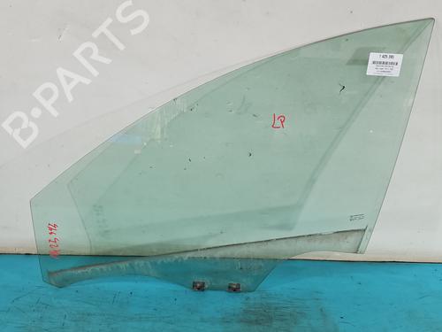 dr-rude-ventre-foran-dacia-logan-ii-2012-38125738 main image