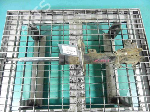 Used Right front shock absorber Right front shock absorber 37882443 37882443