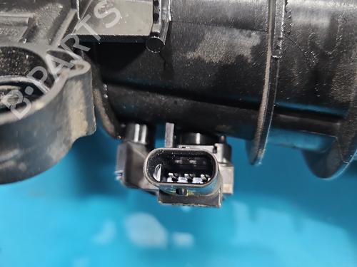 Intake manifold BMW 5 (G30, F90) 520 d xDrive | BP37829352M70 - Image 5