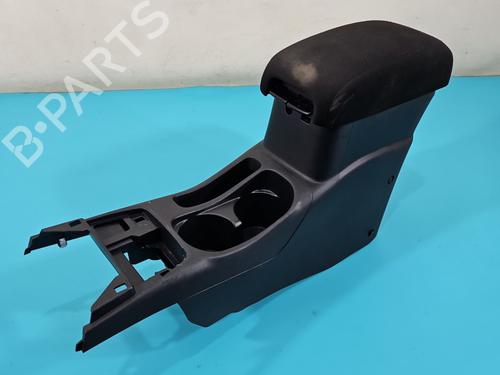 Used Armrest / Center console Armrest / Center console 38128384 38128384