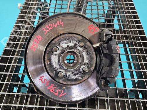 Used Right front steering knuckle Right front steering knuckle TOYOTA YARIS (_P13_) 1.5 (NSP131_) (112 hp) 40262673 40262673