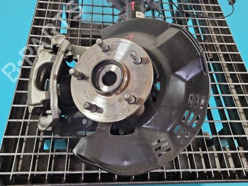 Used Left front steering knuckle Left front steering knuckle TOYOTA COROLLA Saloon (_E21_) 1.8 VVTi Hybrid (ZWE219) (140 hp) 40529258 40529258