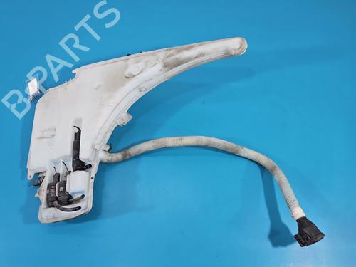 Used Windscreen washer tank Windscreen washer tank BMW X1 (E84) sDrive 20 d (184 hp) 37854124 37854124