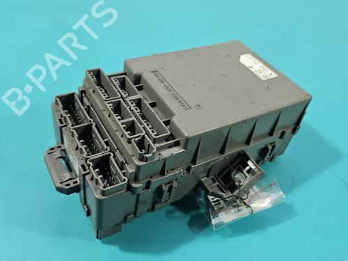 fuse-box-honda-cr-v-iii-re_-2006-37818532 main image