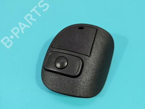 Used Steering wheel controls Steering wheel controls FIAT 500X (334_) 2.0 D Multijet 4x4 (334AXB22, 334AXD2B) (140 hp) 39688443 39688443