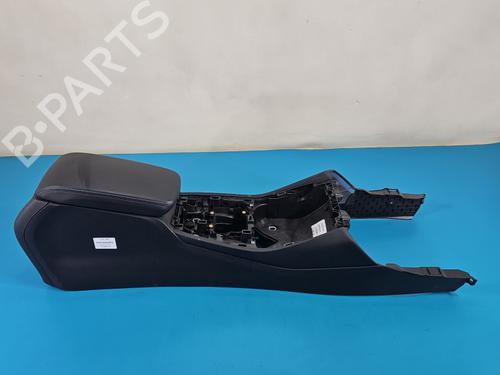 Used Armrest / Center console Armrest / Center console BMW X3 (G01, F97, G08) xDrive 20 d (190 hp) 40038196 40038196