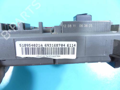 Fuse box BMW X5 (E70) xDrive 40 d | BP37886137E1 - Image 3