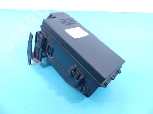 Used Fuse box Fuse box 37878715 37878715