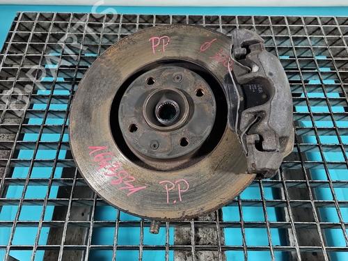 Used Right front steering knuckle Right front steering knuckle PEUGEOT 3008 I MPV (0U_) 2.0 HDi 150 / BlueHDi 150 (150 hp) 40461255 40461255