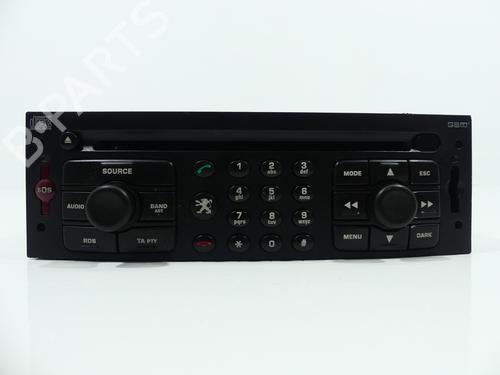 Used Radio Radio 37860692 37860692