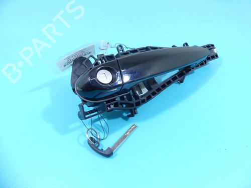 front-left-exterior-door-handle-bmw-1-f20-2011-2012-2013-2014-2015-2016-2017-2018-2019-37893766 main image