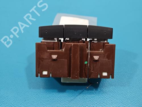 Switch TOYOTA AURIS (_E18_) 1.8 Hybrid (ZWE186_, ZWE186R) | BP37824371I30 - Image 3