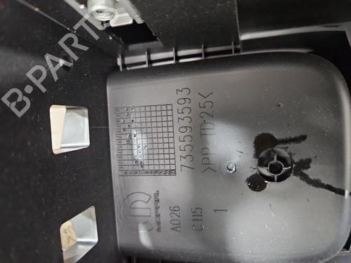 Armrest / Center console FIAT 500X (334_) 2.0 D Multijet 4x4 (334AXB22, 334AXD2B) | BP40038188I20 - Image 10