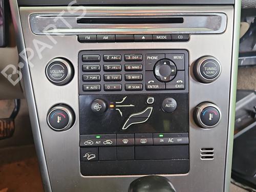 climate-control-volvo-xc60-i-suv-156-2008-2009-2010-2011-2012-2013-2014-2015-2016-2017-2018-37855207 main image