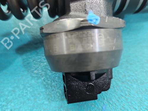 Injector AUDI A4 B7 (8EC) | BP37832336M100 - Image 2