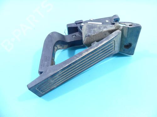 pedal-hyundai-ix35-lm-el-elh-2009-2010-2011-2012-2013-2014-2015-2016-37809984 main image