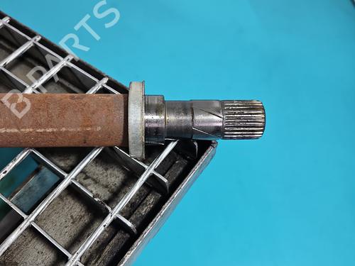 Right front driveshaft DACIA SANDERO III | BP38129526M39 - Image 4
