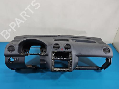 Used Dashboard Dashboard 38060055 38060055
