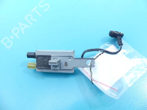 Antenne/Base TESLA MODEL S (5YJS) 70D AWD | BP37880038C140 - Image 4