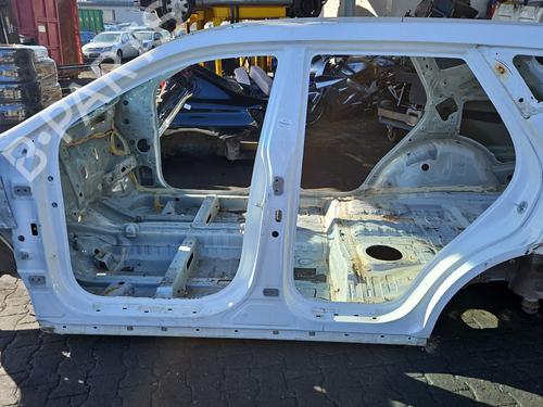 Venstre sidekjole Venstre sidekjole HYUNDAI SANTA FÉ III (DM, DMA) 2.4 4WD (192 hp) 37836130 37836130