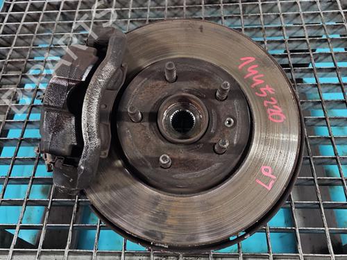 left-front-steering-knuckle-opel-astra-j-p10-2009-2010-2011-2012-2013-2014-2015-2016-37815680 main image