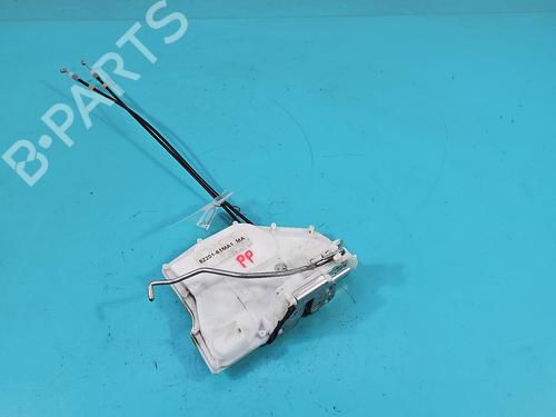 front-right-lock-suzuki-sx4-s-cross-jy-2013-37816314 main image