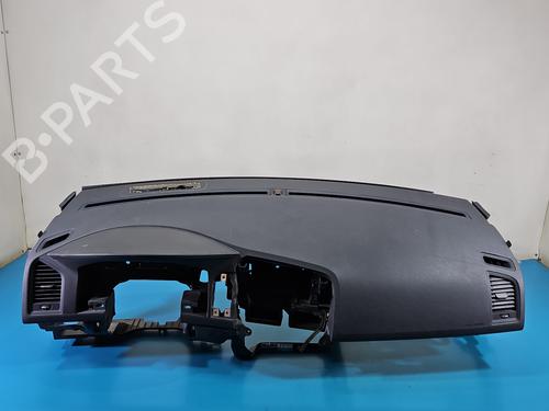 Used Dashboard Dashboard 39069145 39069145