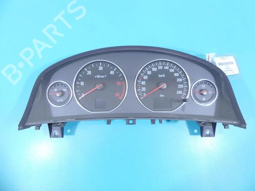 instrument-cluster-opel-signum-hatchback-z03-2003-2004-2005-2006-2007-2008-37891947 main image